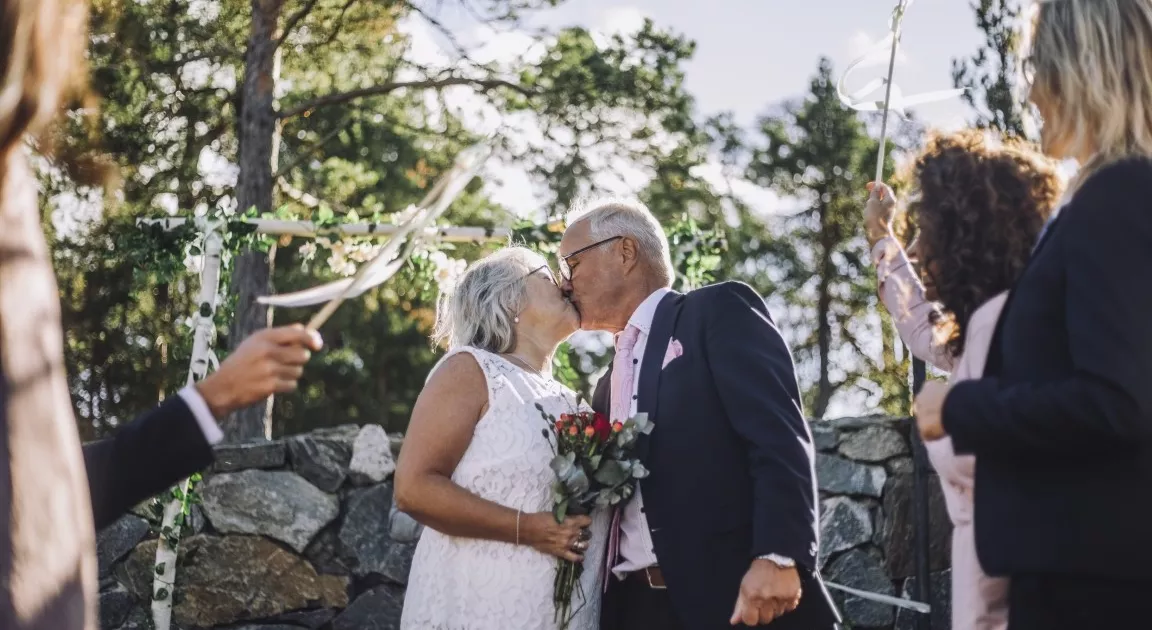 Anniversaire de mariage de vos parents : et si vous l’organisiez ?